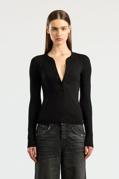 Verona Henley