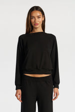 Lucca Raglan