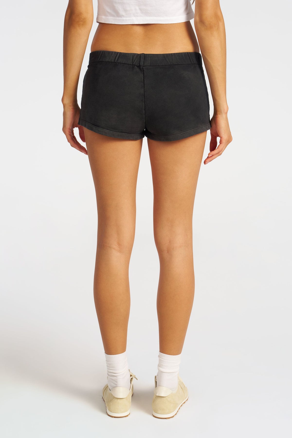 Roma Hot Short